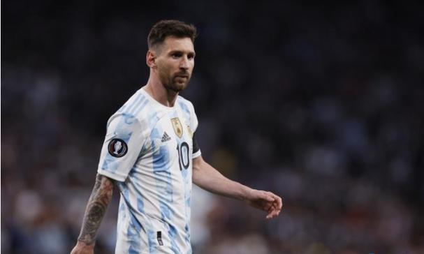 大俄十天连测两款核武：可以飞1.4万公里的“海燕”和配200万吨当量弹头的“波塞冬”